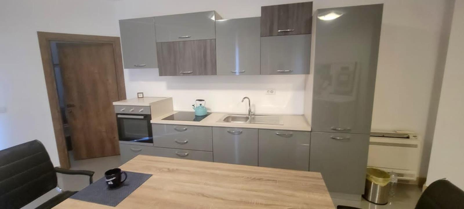 Opera Appartment Tirana Buitenkant foto